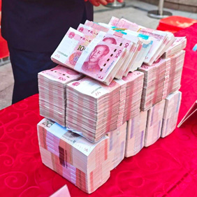 周口讨债公司成功调解一起合伙合同纠纷，裴某同意退还李某8万元并出具借条
